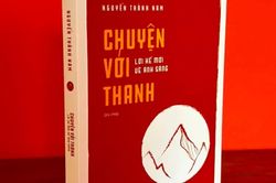 Phạt 100 triệu và đình chỉ NXB Hội Nhà văn 2 tháng, tiêu hủy 'Chuyện với Thanh'