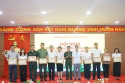Phường Ph&uacute;c Lợi: Sơ kết c&ocirc;ng t&aacute;c qu&acirc;n sự, quốc ph&ograve;ng v&agrave; tổng kết thi h&agrave;nh c&aacute;c luật chuy&ecirc;n ng&agrave;nh