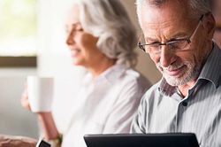 Điều khiến người gi&agrave; suy sụp nhanh nhất kh&ocirc;ng phải bệnh tật hay ngh&egrave;o kh&oacute;: Rất nhiều gia đ&igrave;nh đang mắc phải