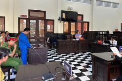 Dùng dao chém chết bạn nhậu, Dương Hoàng Thông nhận 19 năm tù