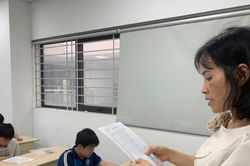 Điểm chuẩn giảm tới 3,5 điểm: Vì sao một số trường THPT tại Hà Nội hụt sức hút?