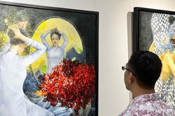 Bản giao hưởng hội họa từ năm mảnh ghép khác biệt