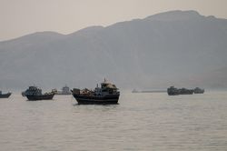 Iran tiếp tục tuyên bố phong tỏa eo biển Hormuz