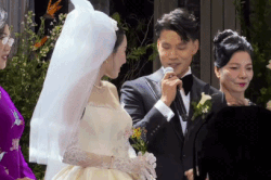 Văn Thanh khóc trong đám cưới lần 3
