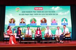 Gia Lai mở hướng ph&aacute;t triển du lịch t&agrave;u biển