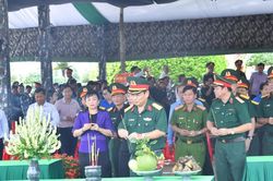 Qu&acirc;n khu 9: H&agrave;nh tr&igrave;nh t&igrave;m lại t&ecirc;n cho hơn 92.000 liệt sĩ