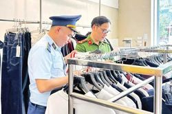 Ho&agrave;n thiện cơ chế thực thi quyền sở hữu tr&iacute; tuệ