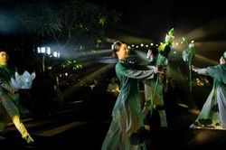 Huế thử nghiệm sản phẩm du lịch mới từ sen, kỳ vọng giữ chân du khách
