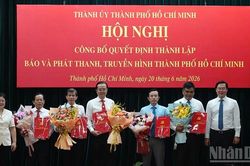 Đồng chí Lê Văn Minh được bổ nhiệm giữ chức Tổng Giám đốc Cơ quan Báo và Phát thanh, Truyền hình Thành phố Hồ Chí Minh