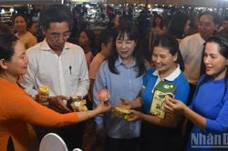 Đà Nẵng khai mạc Phiên chợ quê Hòa Vang với sản phẩm địa phương đặc trưng
