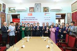 Trao Huân chương của Nhà nước Palestine truy tặng Đại tướng Võ Nguyên Giáp