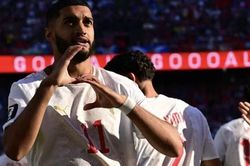 Thắng nhẹ nhàng Scotland, Morocco nắm chắc vé vào vòng knock-out