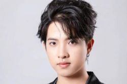 Trịnh Gia Khang và Mini show 'Dấu ấn chàng trai si tình', ca sĩ Bích Thủy hỗ trợ hết mình