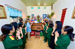 Thương nhau như lúc ra trận