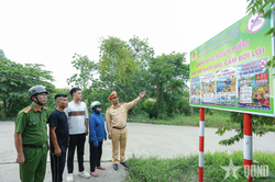 Cảnh s&aacute;t đường thủy H&agrave; Nội tăng cường ph&ograve;ng ngừa tai nạn đuối nước dịp h&egrave;