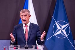 'Đi ngược' xu hướng chung trong NATO, Thủ tướng CH. Czech nêu lý do không đạt mức chi tiêu quốc phòng 2%
