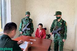 Bắt giữ đối tượng t&agrave;ng trữ tr&aacute;i ph&eacute;p chất ma t&uacute;y