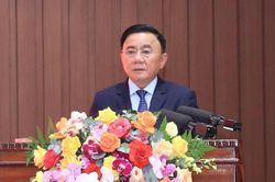 Sửa đổi chính sách đất đai, trình Hội nghị Trung ương 3 xem xét, cho ý kiến