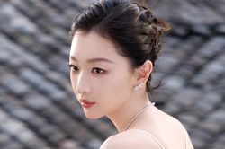 Ba diễn vi&ecirc;n g&acirc;y phẫn nộ