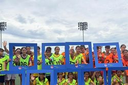 Bóng đá nữ Việt Nam tìm kiếm Huỳnh Như, Bích Thùy mới