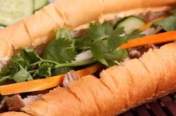 Đồng Tháp: 290 trường hợp nghi ngộ độc thực phẩm liên quan bánh mì