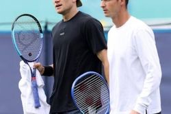 Nóng nhất thể thao tối 21/6: Andy Murray được 'học trò' ca ngợi