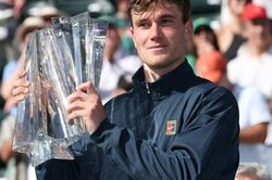 N&oacute;ng nhất thể thao chiều 21/6: Zverev tiết lộ nguy&ecirc;n nh&acirc;n thất bại ở Halle Open