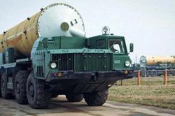 Hệ thống phòng không tầm xa nhất thế giới: A-235 của Nga có sức mạnh như thế nào?