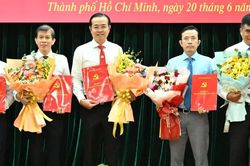 &Ocirc;ng L&ecirc; Văn Minh l&agrave;m Tổng Gi&aacute;m đốc B&aacute;o v&agrave; Ph&aacute;t thanh, Truyền h&igrave;nh TPHCM