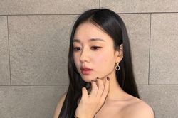 Ahn Eun Jin tiết lộ bữa ăn đơn giản giữa lúc gây chú ý vì giảm 10kg