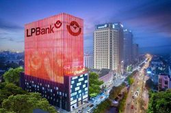 Khối tự doanh mua ròng gần 800 tỷ đồng cổ phiếu LPB qua giao dịch thỏa thuận