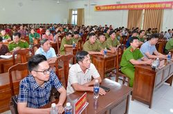 Tuyên truyền phòng, chống xuất nhập cảnh trái phép đến người dân biên giới Vĩnh Điều