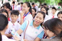 Gia Lai phấn đấu 100% nạn nh&acirc;n bạo lực tr&ecirc;n cơ sở giới được hỗ trợ