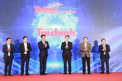 Truyền th&ocirc;ng ch&iacute;nh s&aacute;ch - một mắt x&iacute;ch của qu&aacute; tr&igrave;nh ph&aacute;t triển