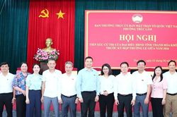 Gần dân để giải quyết thấu đáo những vấn đề từ thực tiễn
