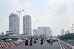 Khai thông thể chế, đột phá hạ tầng vẫn còn nhiều điểm nghẽn