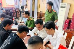 Không để ma túy có 'đất sống' giữa khu dân cư
