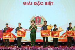 Chung kết Hội thi 'Lực lượng tham gia bảo vệ an ninh, trật tự cơ sở giỏi'