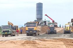 Đề xuất dừng dự án chậm GPMB, cản trở tiến độ giải ngân