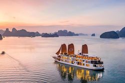 Hai thương hiệu Việt lọt Top 6 du thuyền tốt nhất ch&acirc;u &Aacute; - Th&aacute;i B&igrave;nh Dương 2026