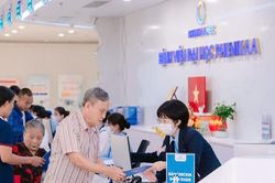 Phường Xuân Phương tổ chức khám sức khỏe miễn phí cho người có công