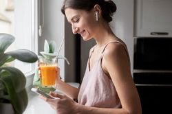 Ngừng uống collagen, làn da có trở lại như cũ?