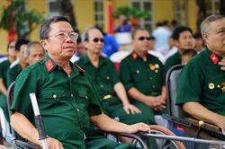 Hướng dẫn tặng quà cho người có công nhân Ngày Thương binh-Liệt sĩ