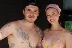 Brooklyn Beckham kiếm được bao nhiêu tiền