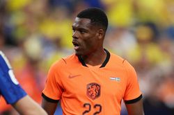 Tân binh Real Madrid gây kinh ngạc