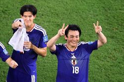 Nhật Bản thắng 4-0 và lời cảnh báo ở bảng F