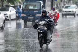 Thời tiết hôm nay 21.6: TP. Hồ Chí Minh cục bộ có nơi mưa to