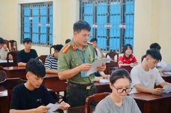 Tỉ lệ cạnh tranh vào các trường, học viện CAND khoảng 1 chọi 11