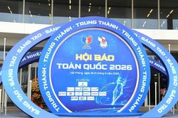 Lễ trao Giải B&aacute;o ch&iacute; Quốc gia lần thứ XX: T&acirc;m s&aacute;ng để phụng sự - Giữ lửa để ti&ecirc;n phong