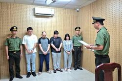 C&ocirc;ng an Th&agrave;nh phố Hồ Ch&iacute; Minh xử l&yacute; h&agrave;ng trăm người nước ngo&agrave;i vi phạm ph&aacute;p luật Việt Nam